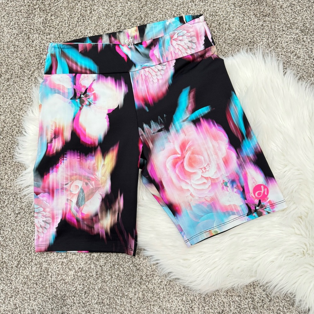 Deha Women's Move Floral Active Shorts Black/Pink Size M - Picture 1 of 8